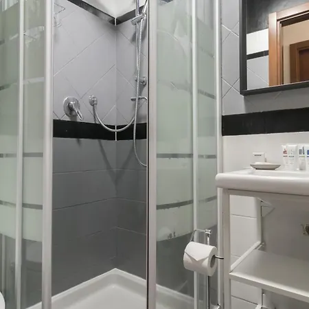 Italianway Easy - Binda 10 Apartamento *